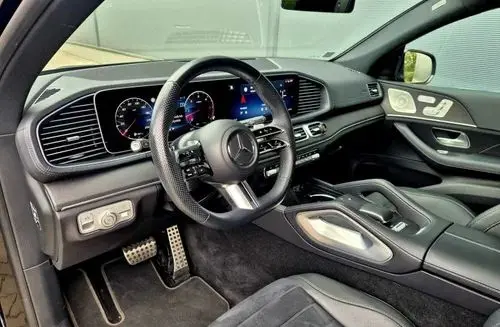 MERCEDES-BENZ GLE 
