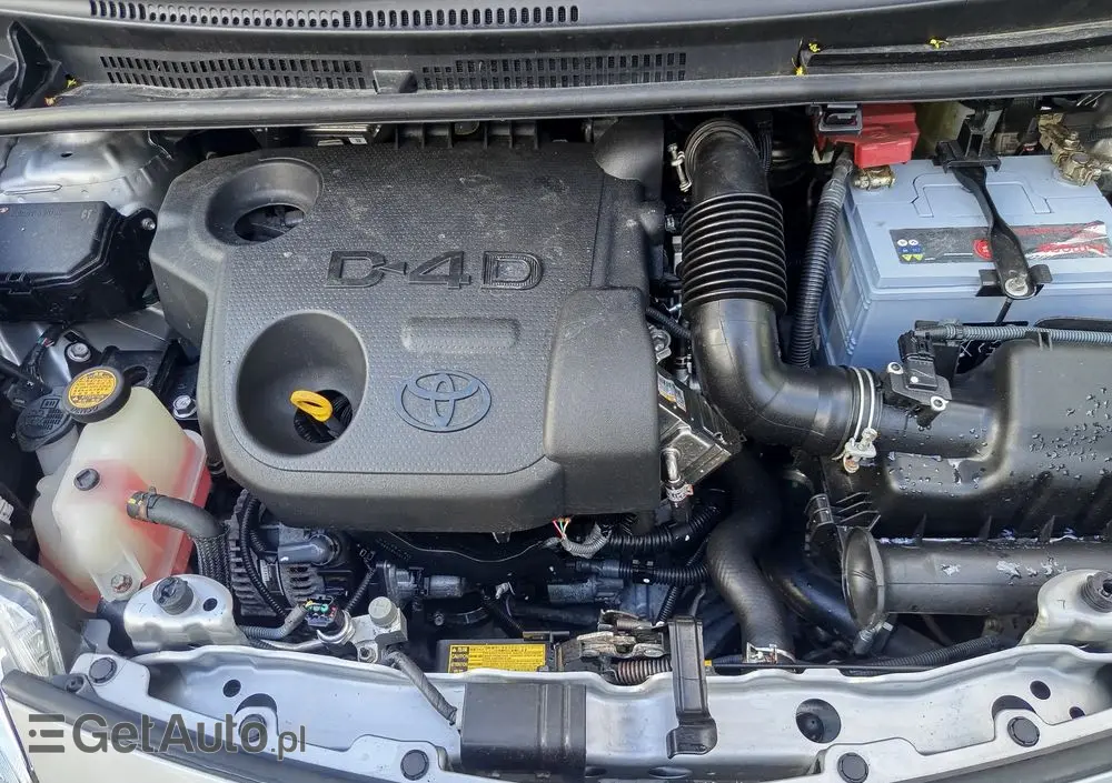 TOYOTA Verso S 