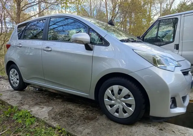 TOYOTA Verso S 