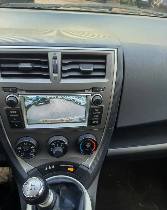 TOYOTA Verso S 
