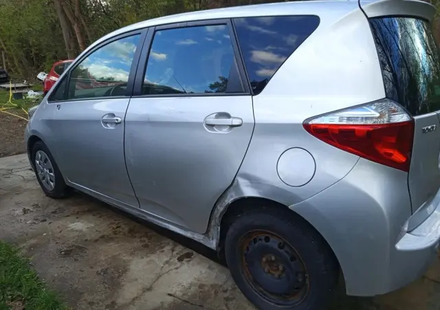 TOYOTA Verso S 