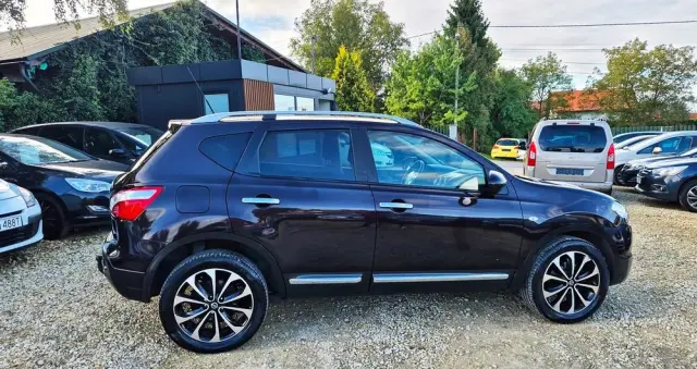 NISSAN Qashqai 1.6 I-Way