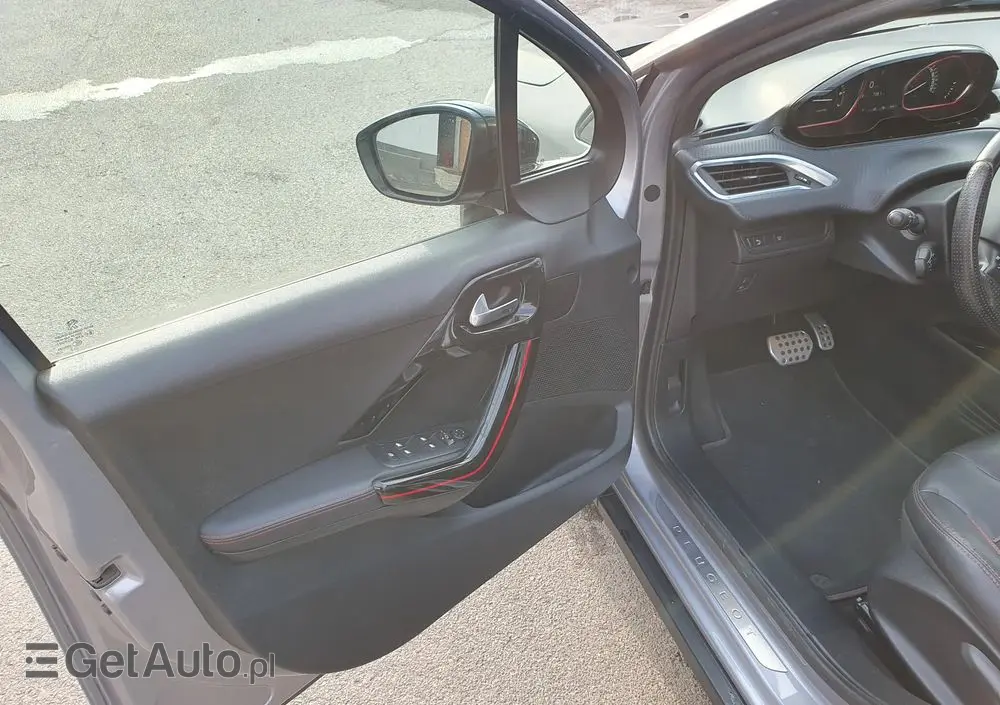 PEUGEOT 2008 PureTech 110 Stop&Start EAT6 GT-Line Edition