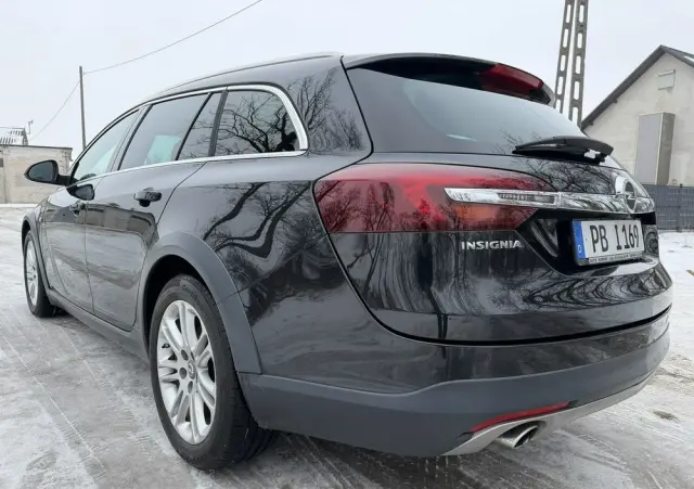 OPEL Insignia 