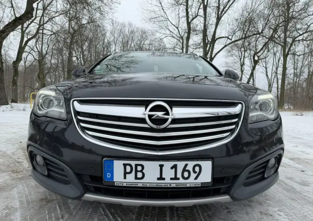 OPEL Insignia 