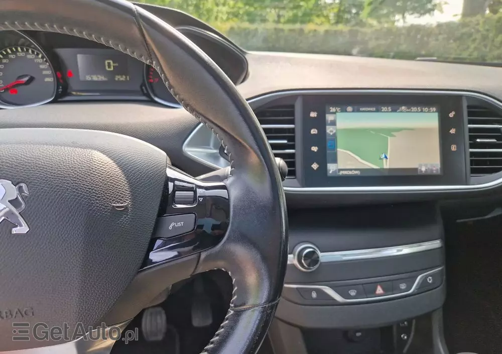 PEUGEOT 308 SW 1.2 PureTech Business Line S&S