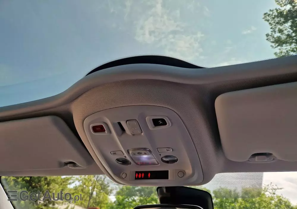 PEUGEOT 308 SW 1.2 PureTech Business Line S&S