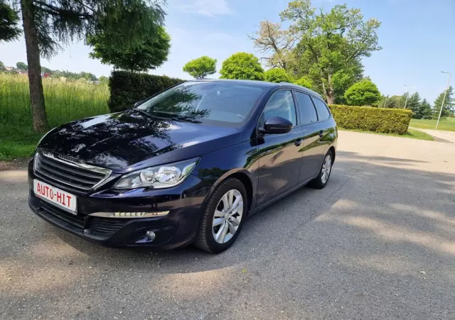 PEUGEOT 308 SW 1.2 PureTech Business Line S&S