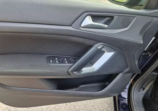 PEUGEOT 308 SW 1.2 PureTech Business Line S&S