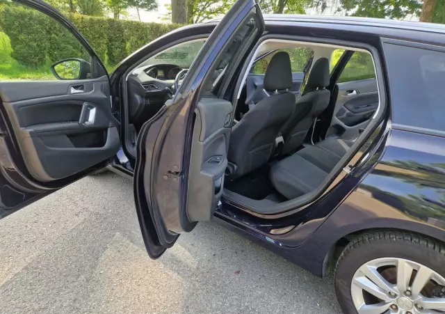 PEUGEOT 308 SW 1.2 PureTech Business Line S&S