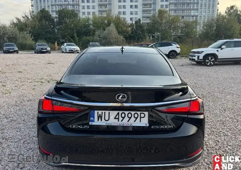 LEXUS ES 300h Business Edition +