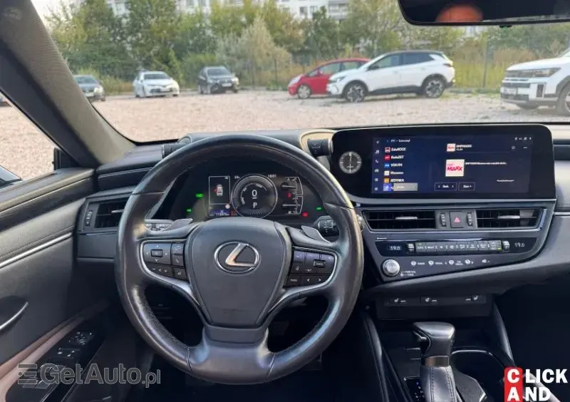 LEXUS ES 300h Business Edition +
