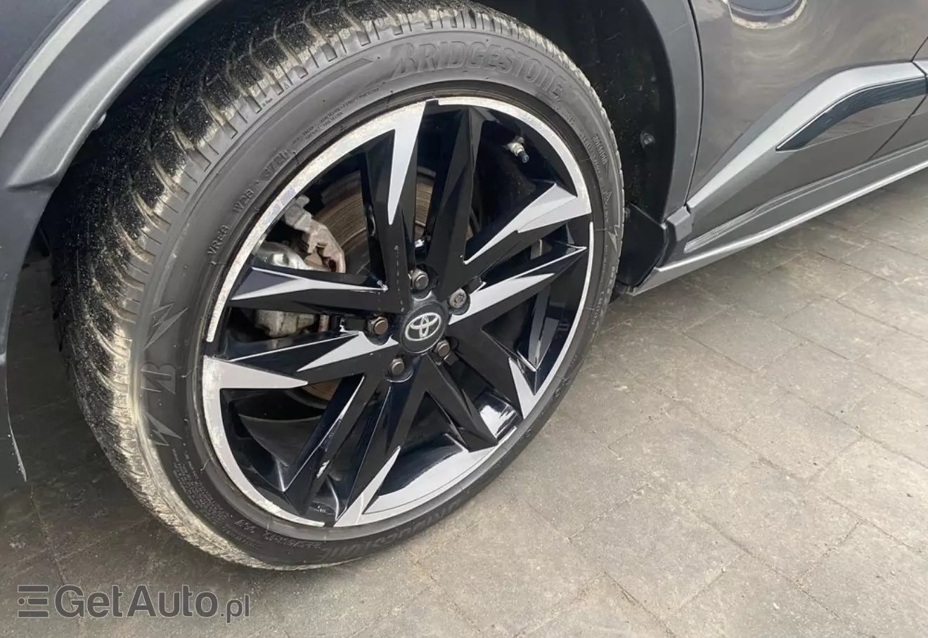 TOYOTA C-HR GR Sport CVT