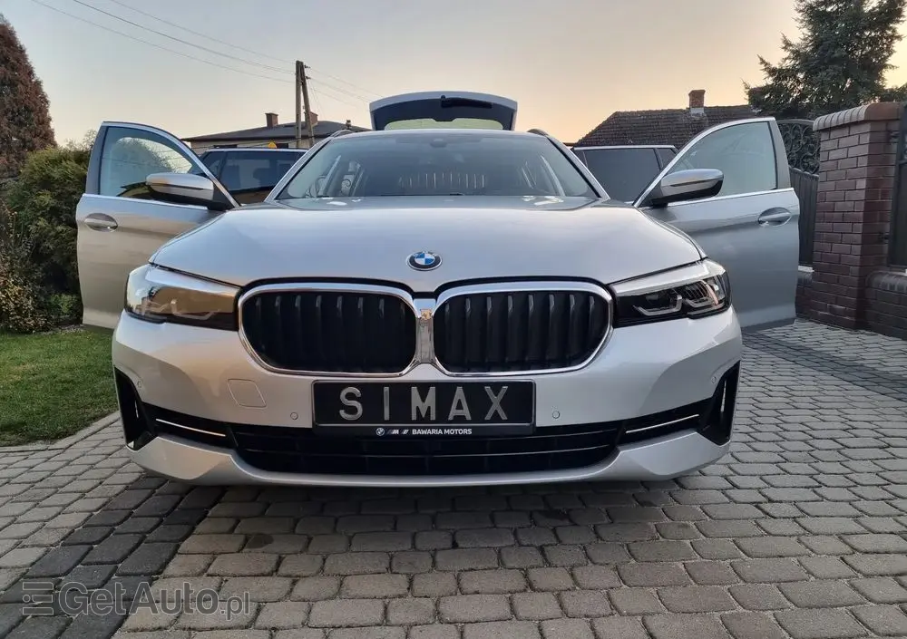 BMW Seria 5 530d Luxury Line