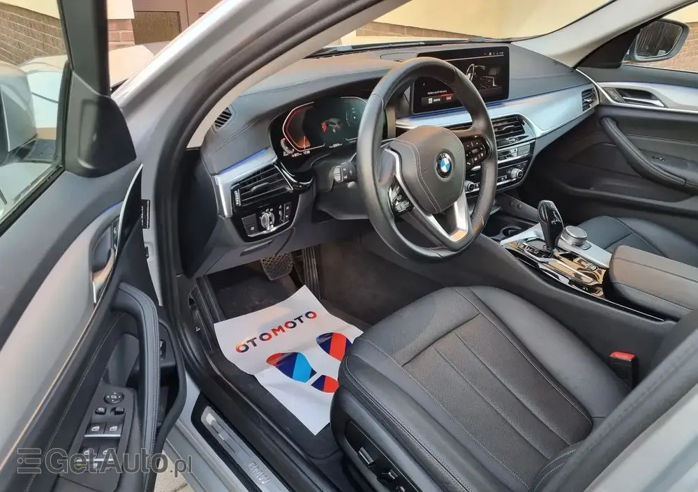 BMW Seria 5 530d Luxury Line