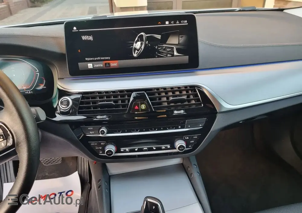 BMW Seria 5 530d Luxury Line