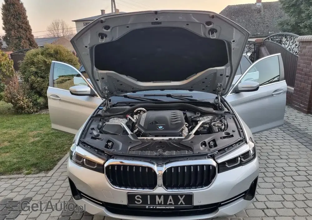 BMW Seria 5 530d Luxury Line