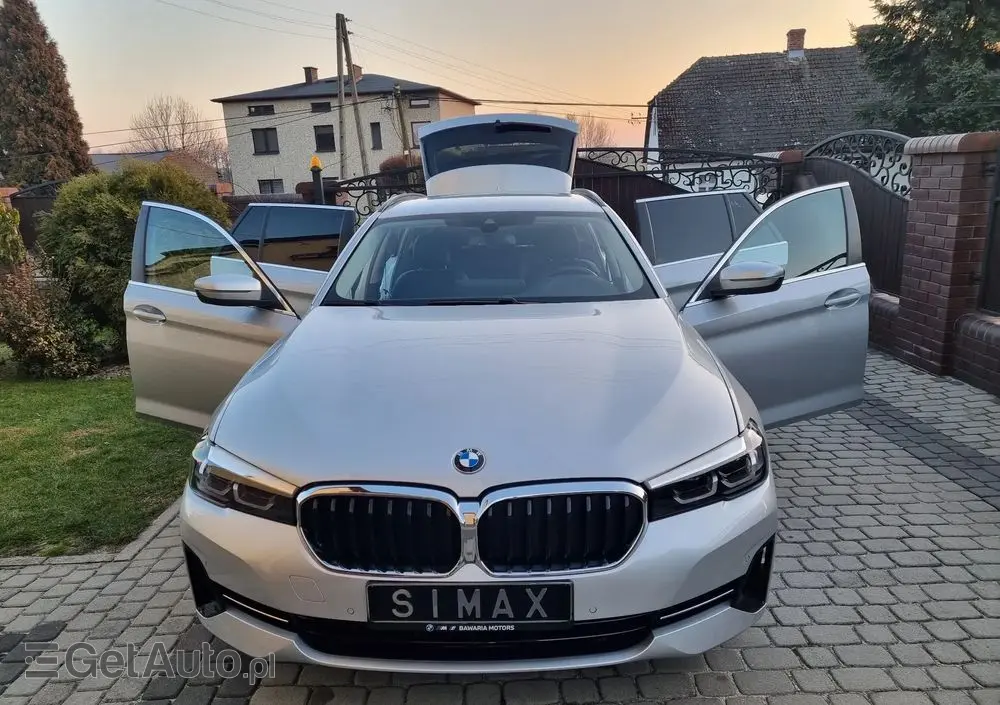 BMW Seria 5 530d Luxury Line