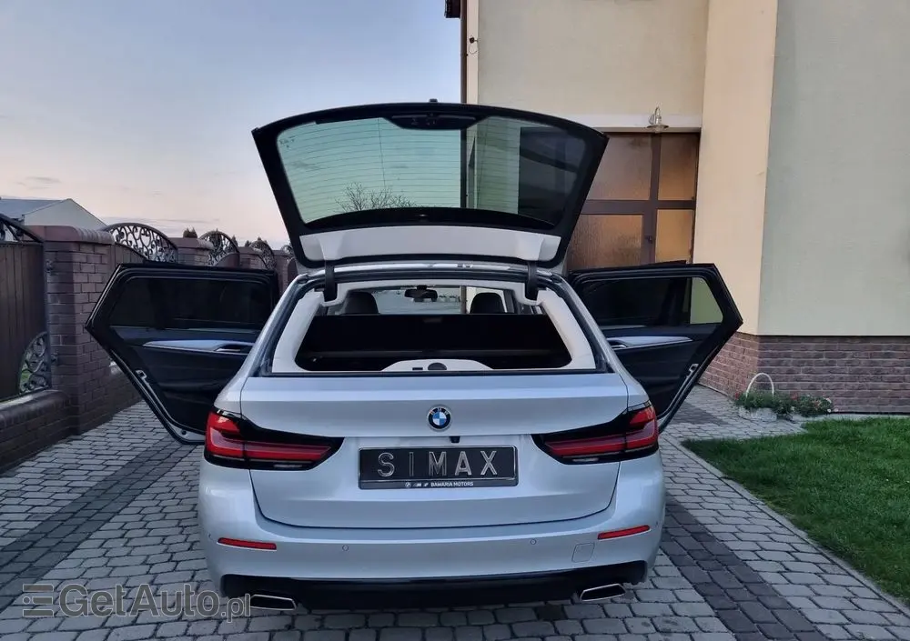 BMW Seria 5 530d Luxury Line
