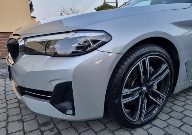 BMW Seria 5 530d Luxury Line