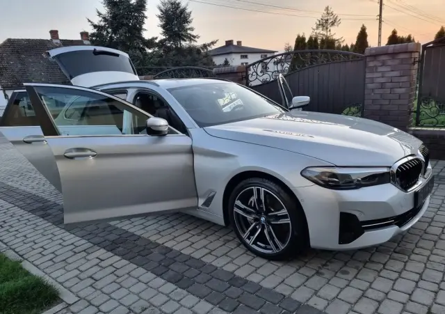BMW Seria 5 530d Luxury Line