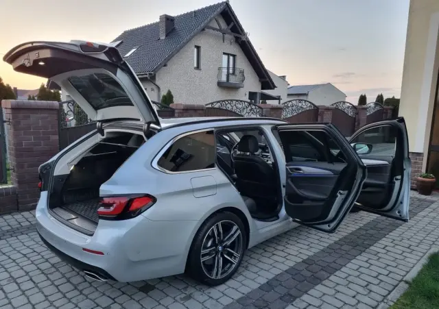 BMW Seria 5 530d Luxury Line
