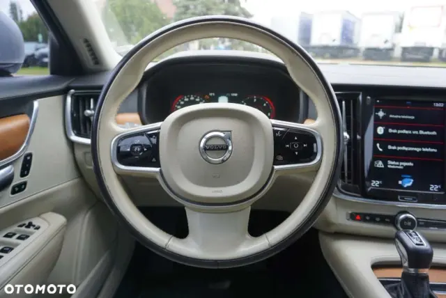 VOLVO V90 D5 AWD Inscription