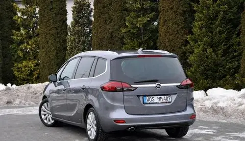 OPEL Zafira 