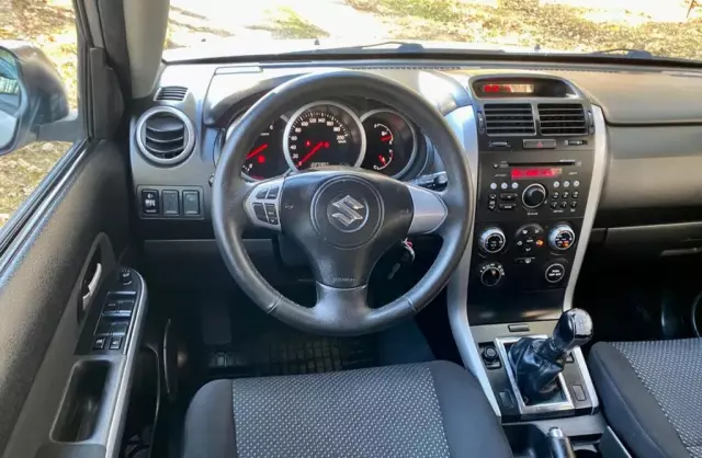 SUZUKI Grand Vitara 