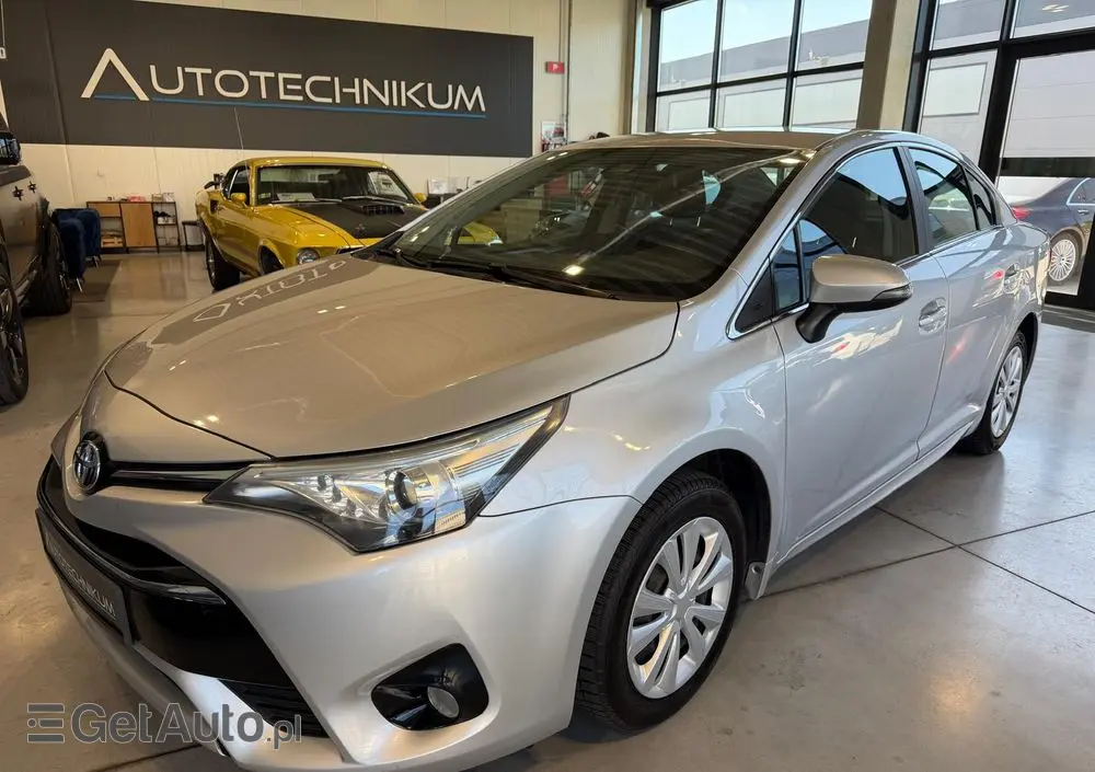 TOYOTA Avensis 1.8 Premium MS