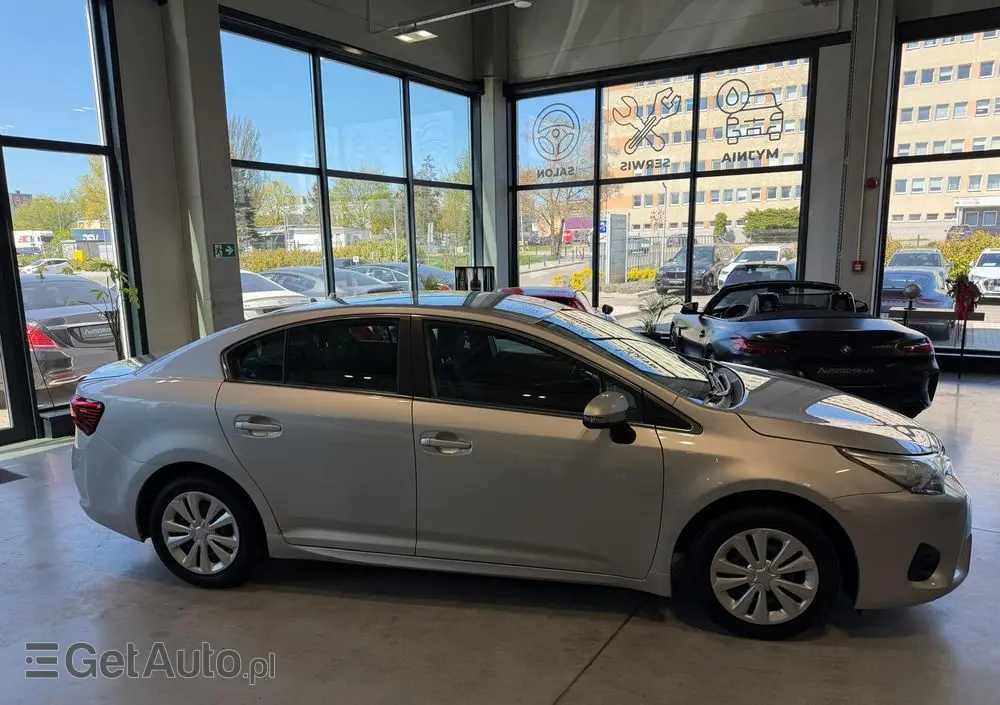 TOYOTA Avensis 1.8 Premium MS