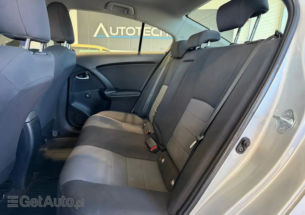 TOYOTA Avensis 1.8 Premium MS