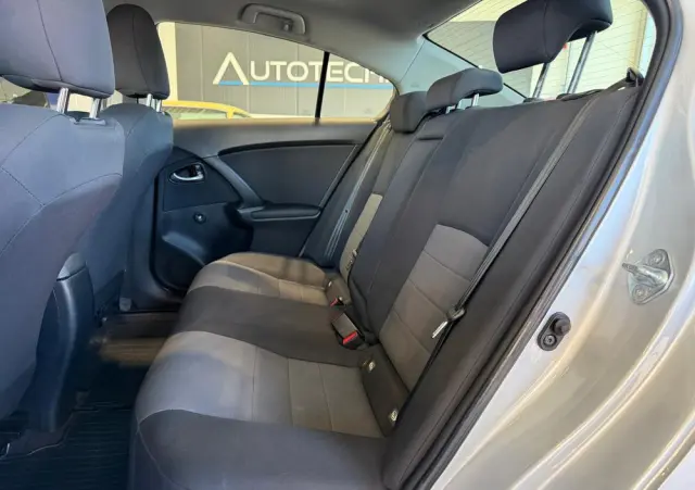 TOYOTA Avensis 1.8 Premium MS