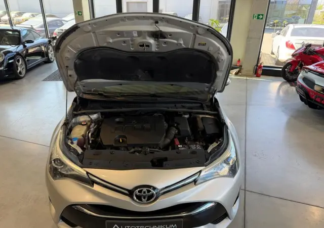TOYOTA Avensis 1.8 Premium MS