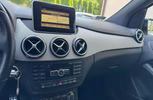 MERCEDES-BENZ Klasa B 