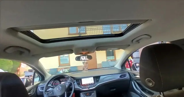 OPEL Astra Ver-1-6-d-cdti-start-stop-sports-tourer-innovation