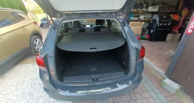 OPEL Astra Ver-1-6-d-cdti-start-stop-sports-tourer-innovation