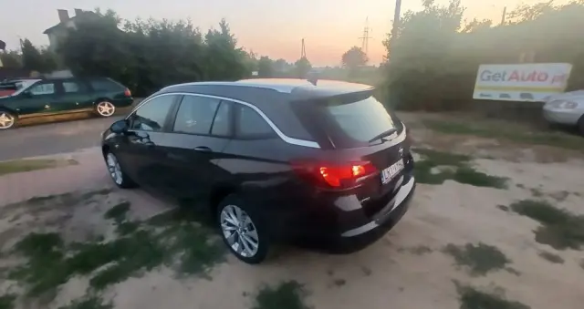 OPEL Astra Ver-1-6-d-cdti-start-stop-sports-tourer-innovation