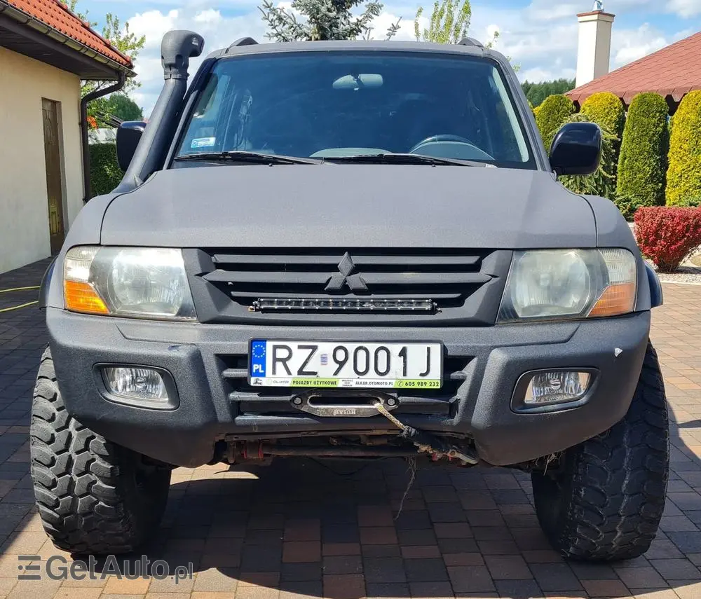 MITSUBISHI Pajero 3.5 V6 GDI (lea)