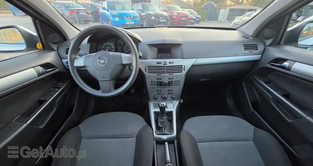 OPEL Astra 1.6 Essentia