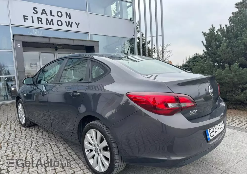 OPEL Astra IV 1.4 Essentia EU6