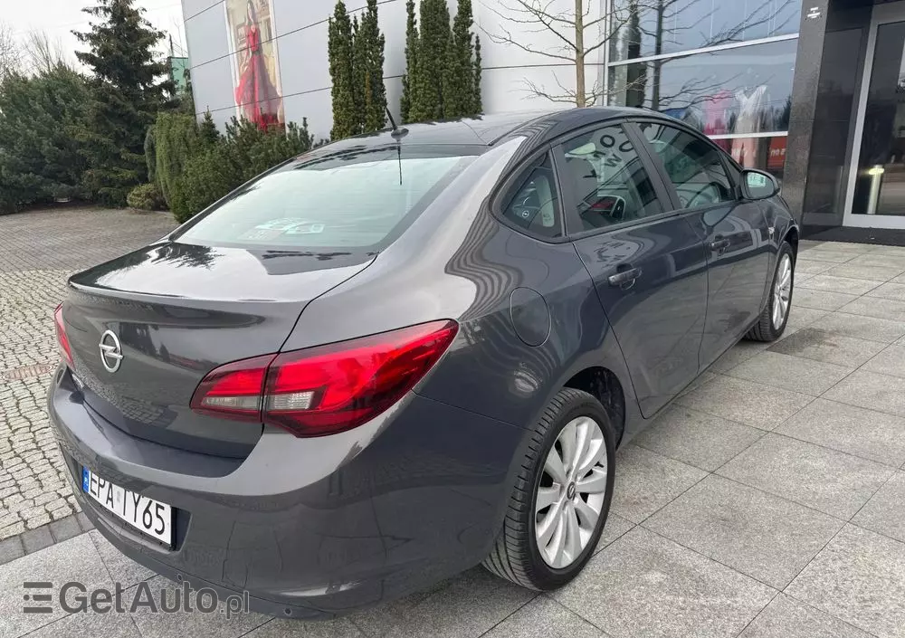 OPEL Astra IV 1.4 Essentia EU6