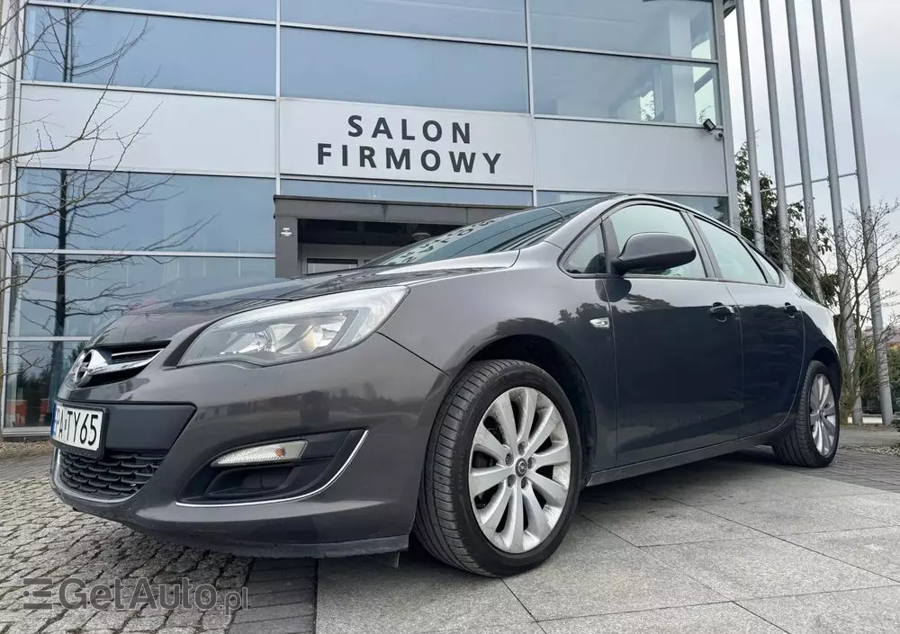 OPEL Astra IV 1.4 Essentia EU6