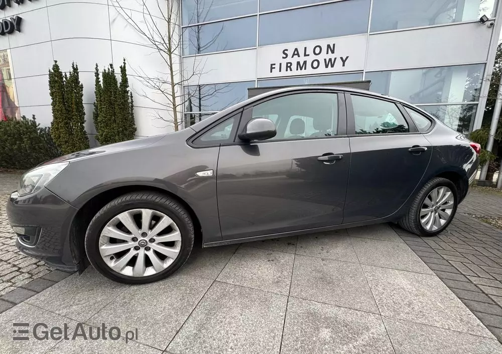 OPEL Astra IV 1.4 Essentia EU6