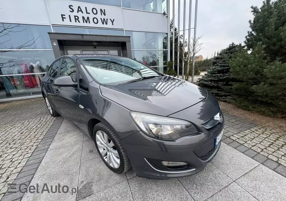 OPEL Astra IV 1.4 Essentia EU6