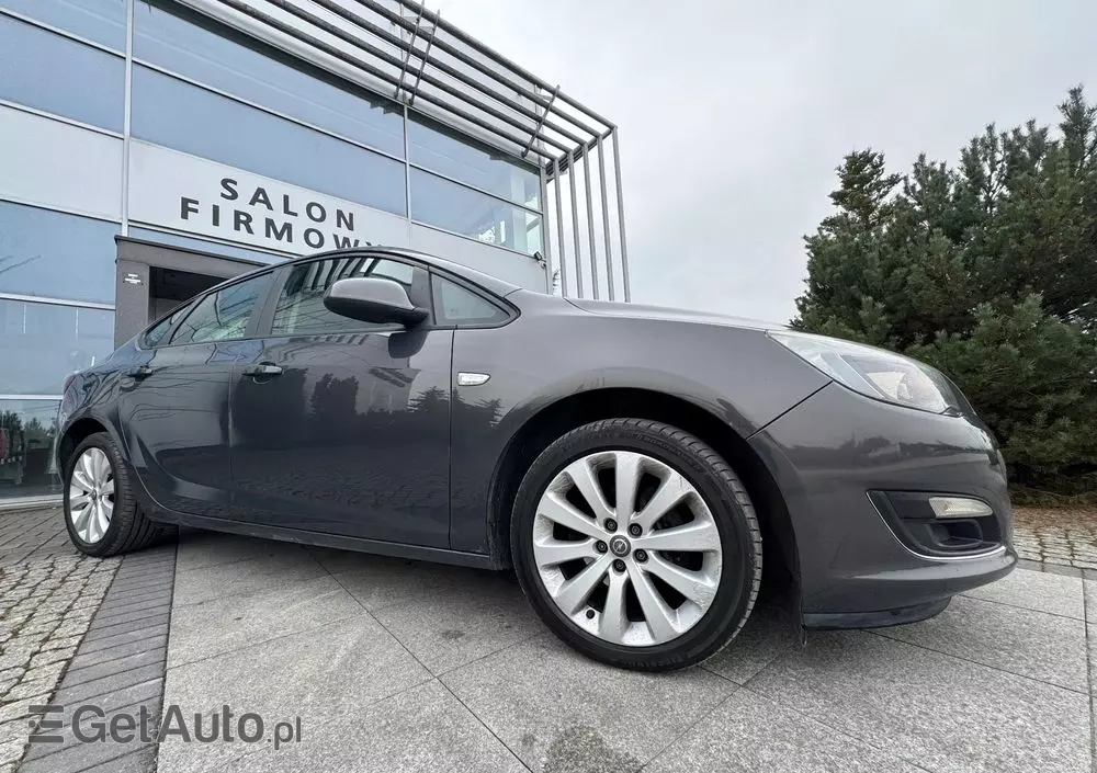 OPEL Astra IV 1.4 Essentia EU6