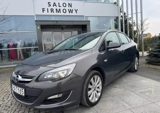 OPEL Astra IV 1.4 Essentia EU6