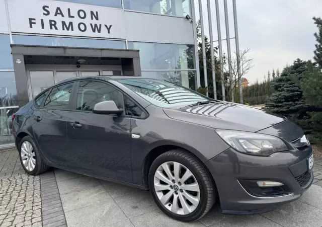OPEL Astra IV 1.4 Essentia EU6