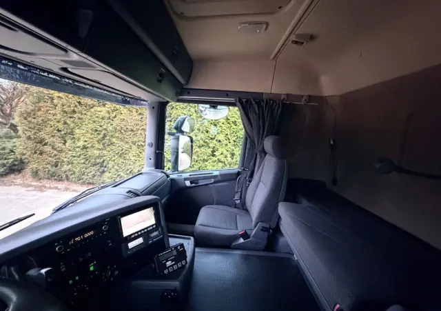 SCANIA Scania G 490 / CHŁODNIA + WINDA / 23 PALETY / EURO6 / OŚ SKRĘTNA / CARRIER 850 / ASO 