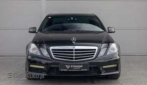 MERCEDES-BENZ Klasa E 63 AMG 